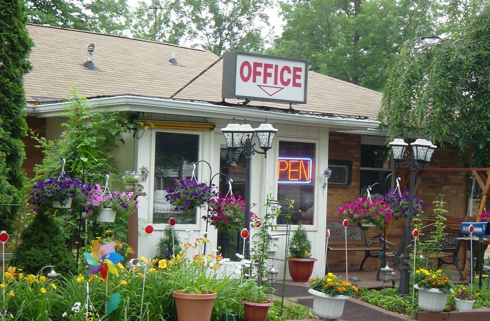 Chateau Motor Lodge Grand Island Exterior foto